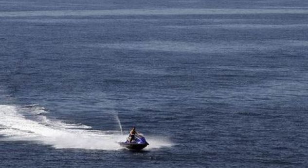 Dëshmitari: Turistja 16-vjeçare u godit nga motori i ujit