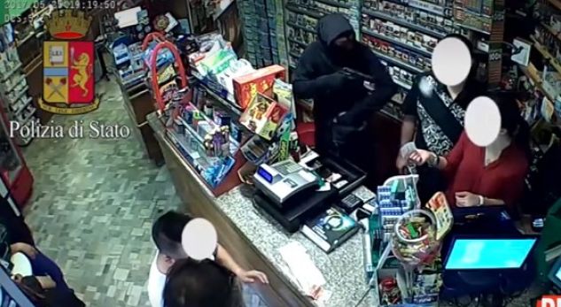 4 adoleshentë shqiptarë bëhen lajm dite në Itali!