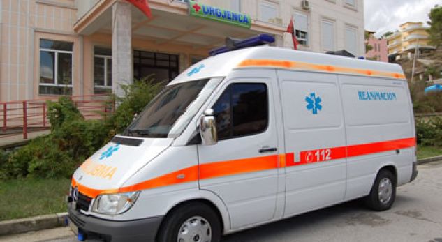 Ra në kontakt me korrentin duke punuar, humb jetën