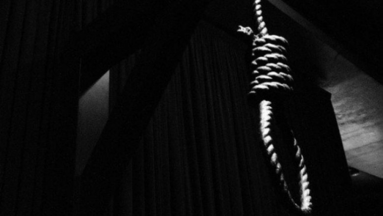 Gjendet i vetëvarur 23-vjeçari