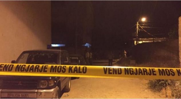 Vrau mjekun me 3 plumba në kokë, lihet në burg autori