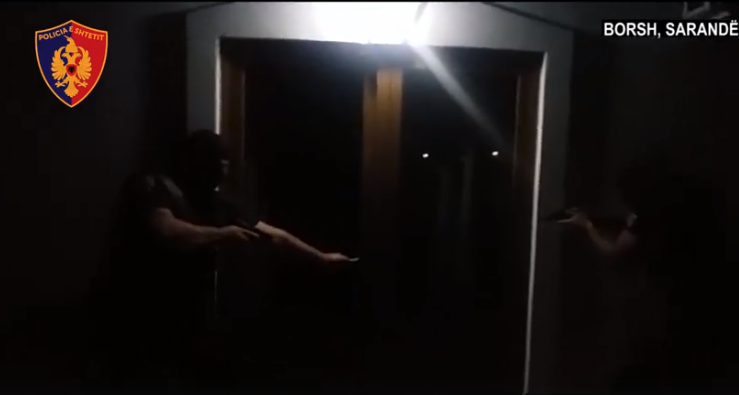 Vrasja në Borsh, ja si e arrestoi policia njërin nga autorët (VIDEO)