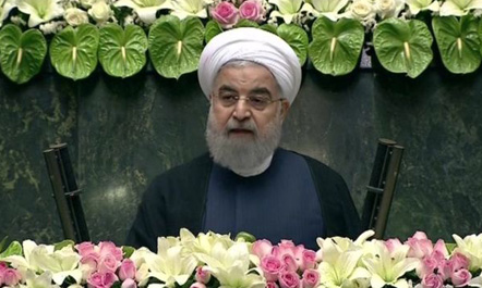 Iran, Rouhani betohet për mandatin e dytë