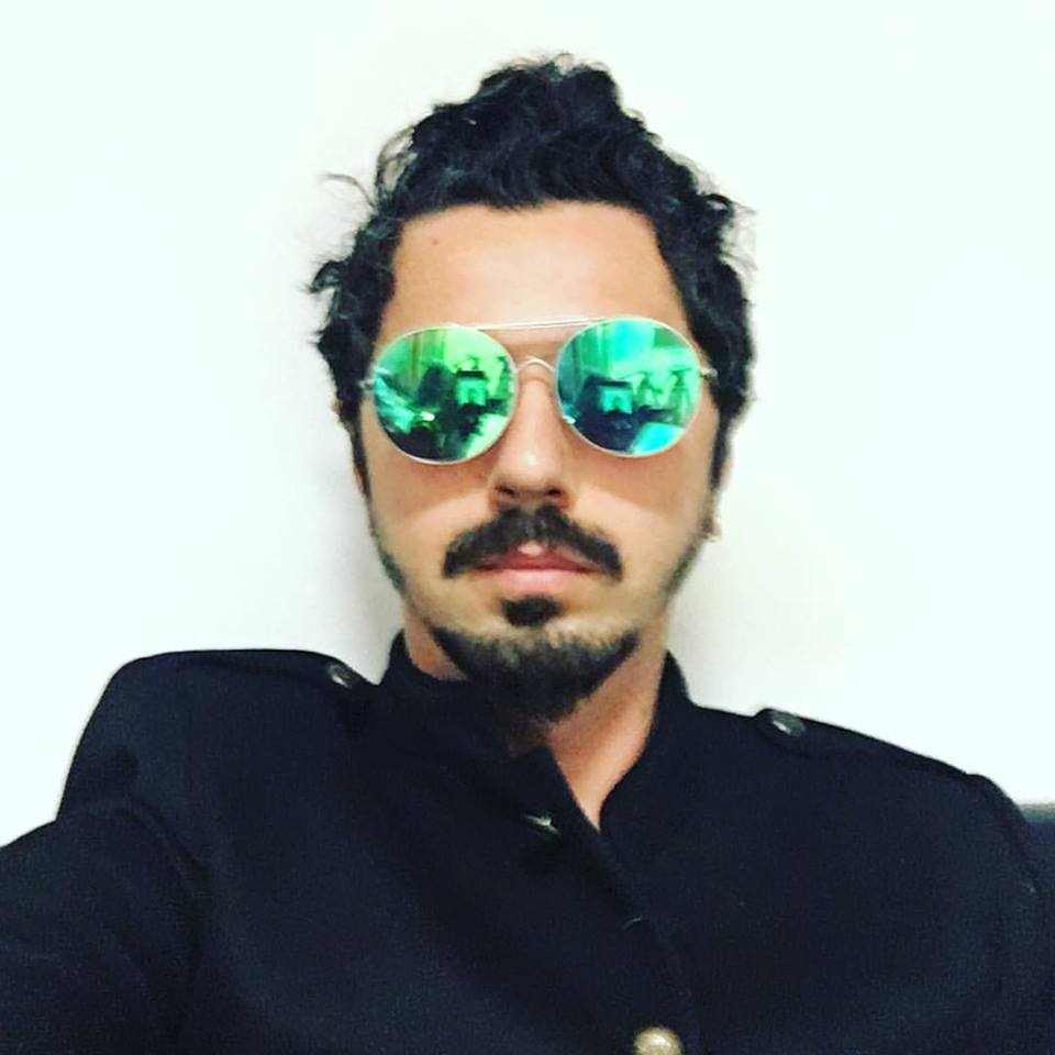 Amos Zaharia përballet me një incident të pakëndshëm në kufirin grek