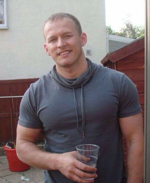 Dënohen dy të rinjtë që dogjën të gjallë në makinë shqiptarin