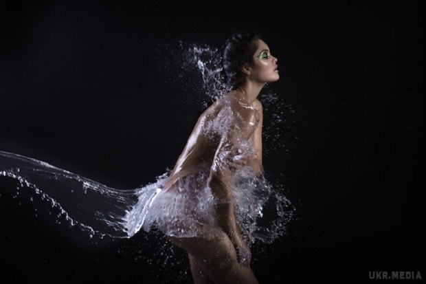 Modelet e ‘veshura’ me ujë, erë, zjarr dhe rërë (FOTO)