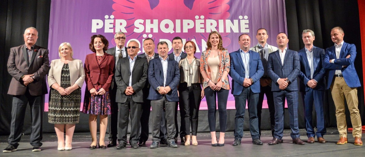 ⁠⁠⁠⁠⁠Rama lë jashtë qeverisë dy kryesueset e listës së Durrësit