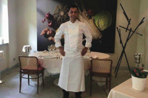 Kuzhinieri i ri nga Durrësi, që ka bërë italianët të flasin për të