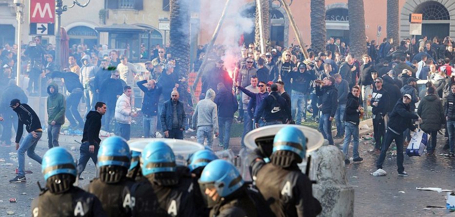 Përleshje të dhunshme në mes të Romës