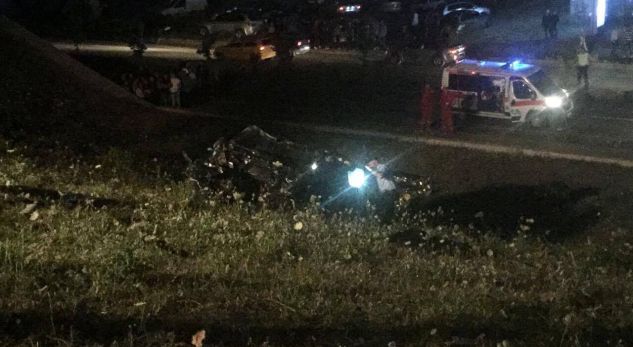 Aksident i rëndë, një e vdekur, dy të plagosur