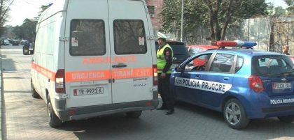 Gjendet një person i pajetë tek “Lungomare”