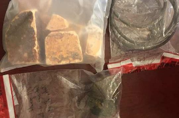 I gjejnë eksploziv, granata dhe drogë në banesë, arrestohet 41-vjeçari