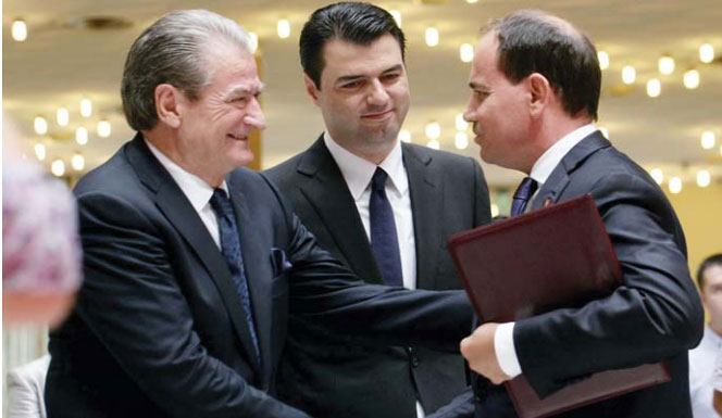 Nishani rikthehet në PD: Nuk kam nevojë për poste e ofiqe