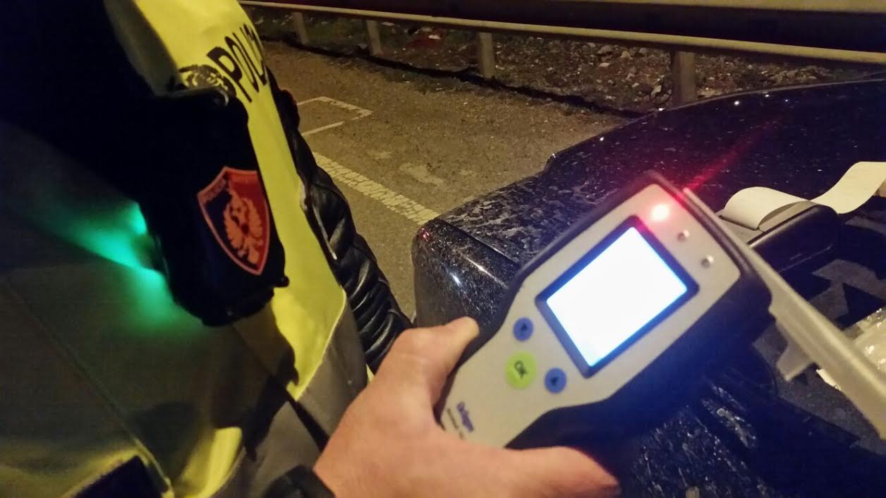 Arrestohen dy të rinj në Durrës, tapë në timon