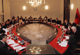 Thatësira ndryshon buxhetin e 2017-ës