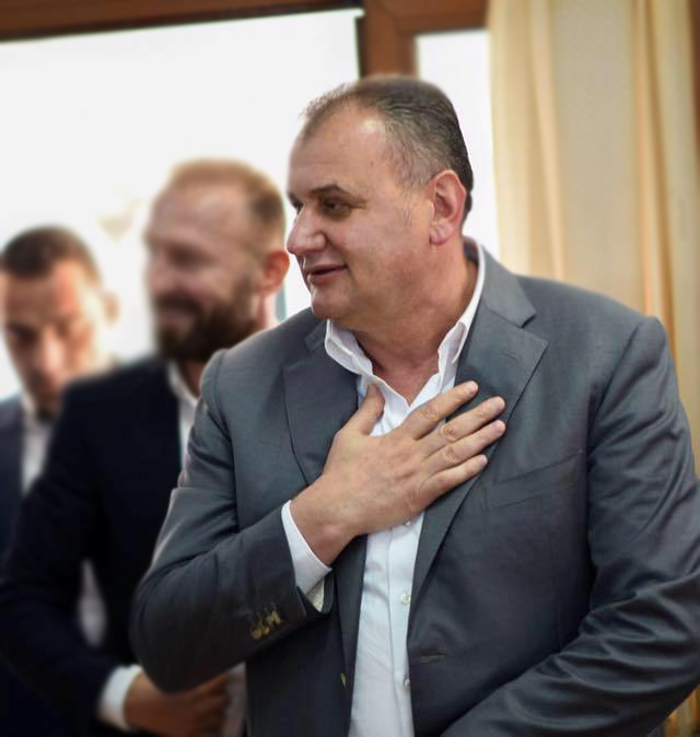 Aksidenti me vdekje/ Deputeti Rakipi rrezikon burgun