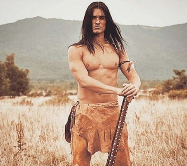 Aktori shqiptar transformohet totalisht, nuk do ta njihni në këto foto