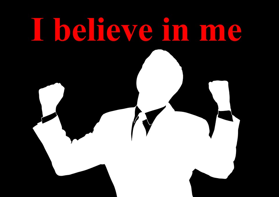 8 sjelljet që njerëzit me vetëbesim nuk i tolerojnë