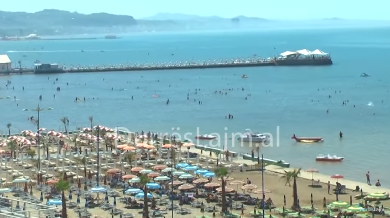 Rritet numri i bizneseve të regjistruara pranë Tatimeve Durrës (VIDEO)