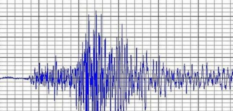 Regjistrohet tërmet i fuqishëm 6.4 ballë, &#8220;shkundet&#8221; Sumatra