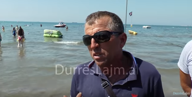 Investoi 150 mijë euro për pushuesit në Durrës, por shteti po e bllokon (VIDEO)