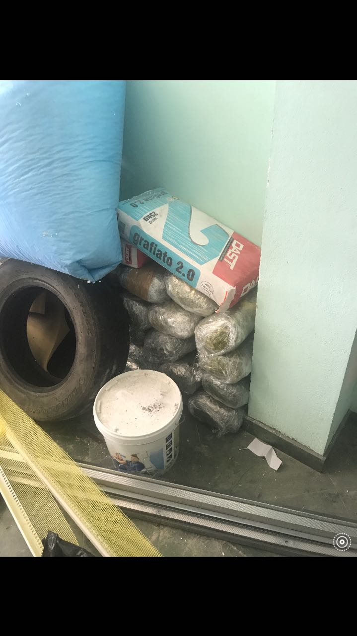 “The Shop”/ Zbulohet dyqani në Durrës ku mbahej kanabis (VIDEO+FOTO)