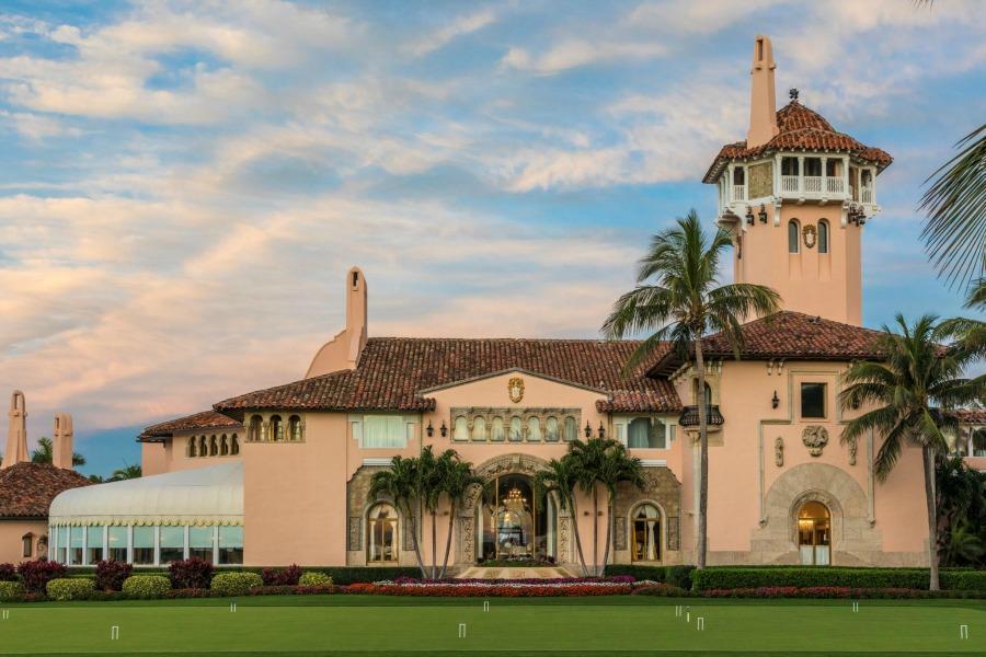 Uragani Irma rrezikon vilën e presidentit Trump (FOTO)