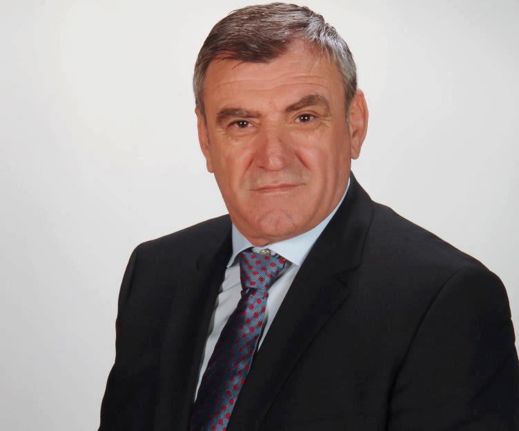 Kthimin e fuqishëm në politikë Agron Duka e nis me gratë (FOTO)