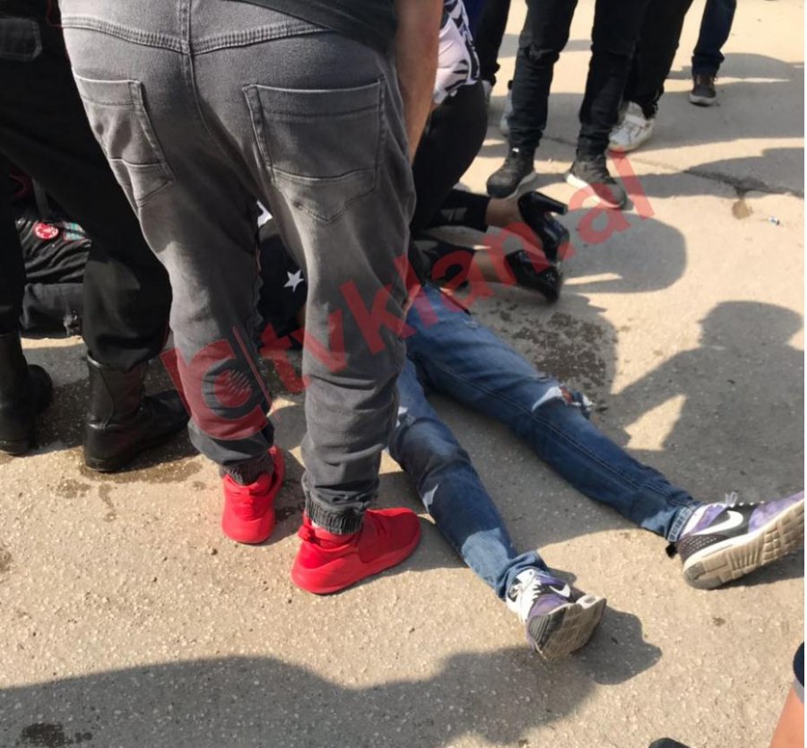 Aksident i rëndë me dy persona të plagosur (FOTO)