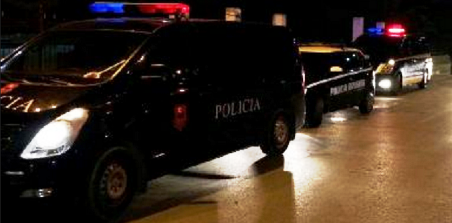 Përplasja me policinë, sekuestrohen makinat e blinduara, cilët janë 3 të arrestuarit