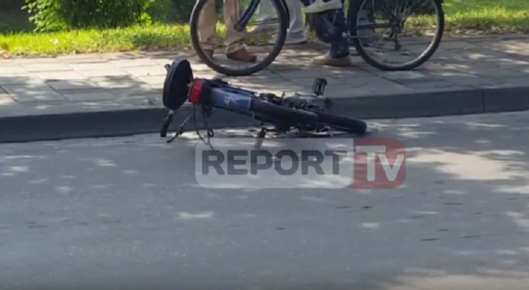 VIDEO/ Makina tërheq zvarrë të miturin 30 m dhe largohet me shpejtësi