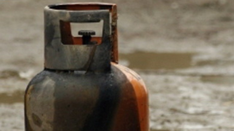 Ngjarja në Fermë Sukth, nënë e bijë duke gatuar në momentin e shpërthimit