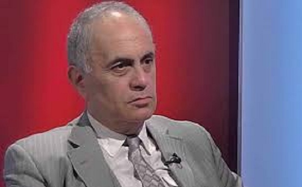 Artan Fuga: Kritikat apo sulmet nuk i kam pasur personale me profesor Korkuti-n