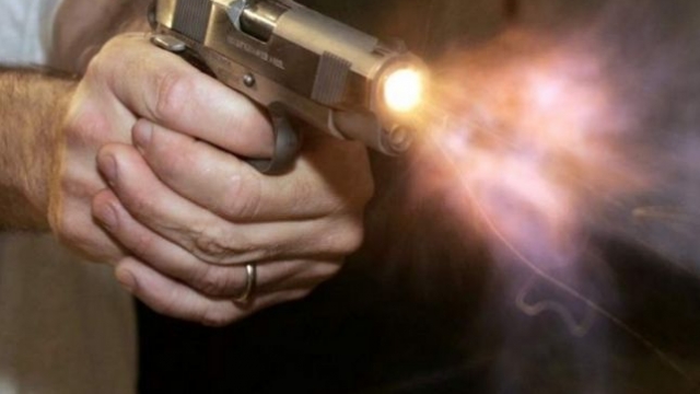 Denoncimi: Përleshje me armë, bosi i drogës po bën terror në Krujë