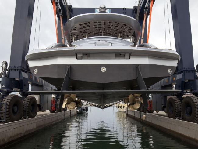 Njihuni me superjahtin e së ardhmes (FOTO)