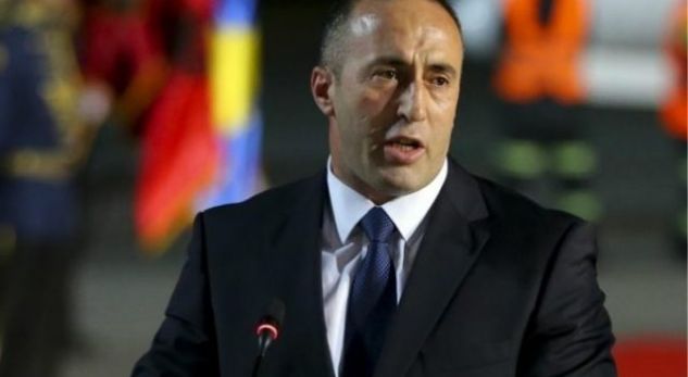 Haradinaj ‘bllokohet në kufi’