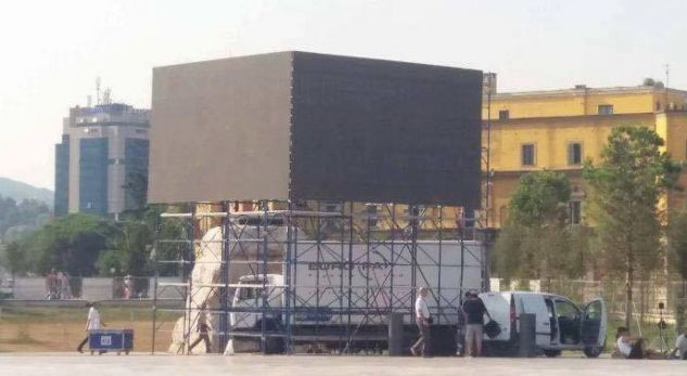 Mbulimi i Skënderbeut, vijnë reagimet e para