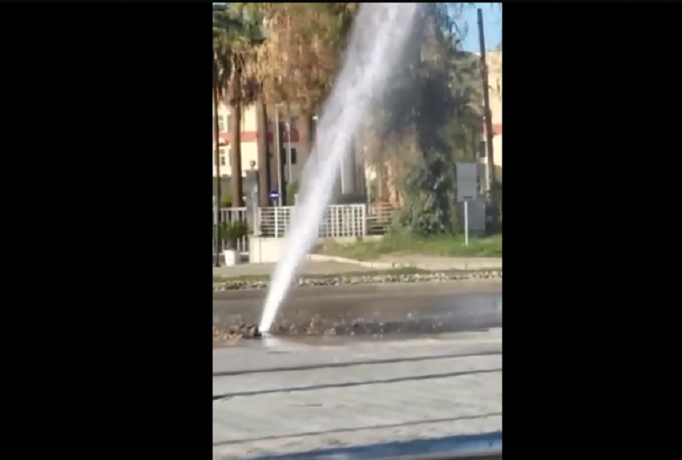 VIDEO/ ‘Shatërvani’ më i ri në Durrës, që u hap këtë mëngjes