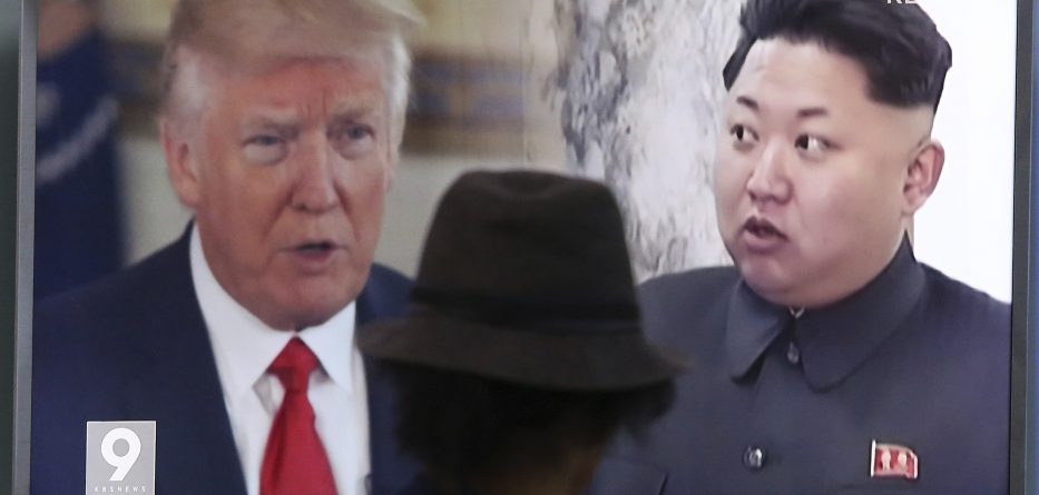 Trump armatos Korenë e Jugut dhe Japoninë