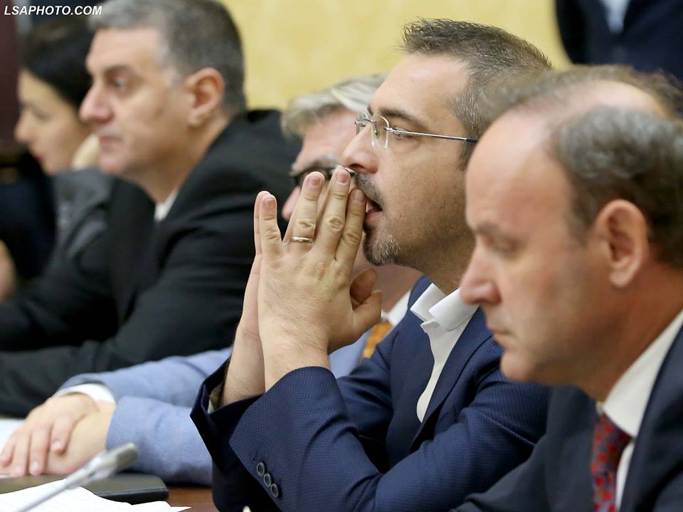 Ja çfarë është vendosur në Këshillin e Mandateve për Saimir Tahirin