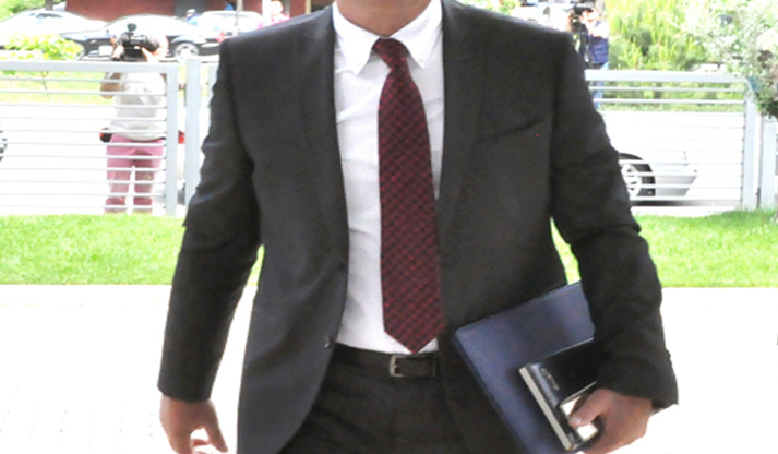 Ish-ministri ‘plas bombën’: Krerët e policisë ishin menaxherët e kanabisit