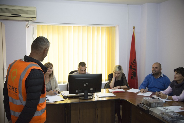 Reforma në OSHEE/ Priten largime kush s’kalon testin, radhën e kanë drejtorët