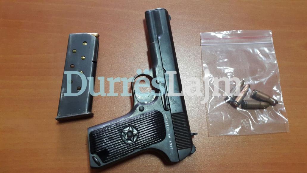 Kapet durrsaku i shpallur në kërkim, mbante “TT” me vete