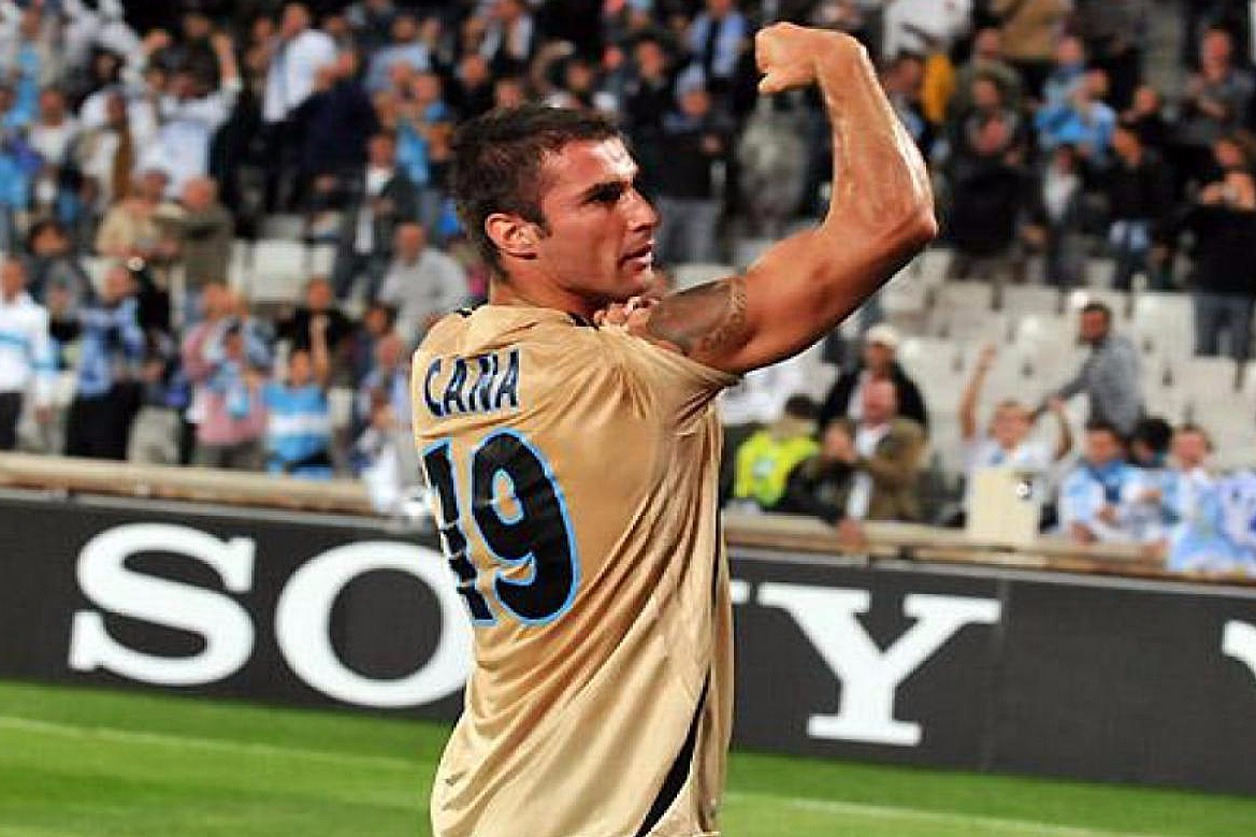 Krenari! Marseille – PSG, topin e parë e shkelmon Lorik Cana!