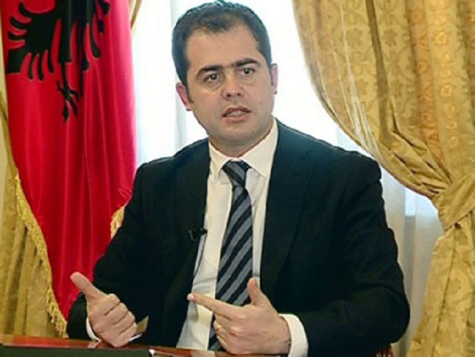 Deputeti durrsak: Kush kreu krime kundër njerëzimit, para drejtësisë! (VIDEO)