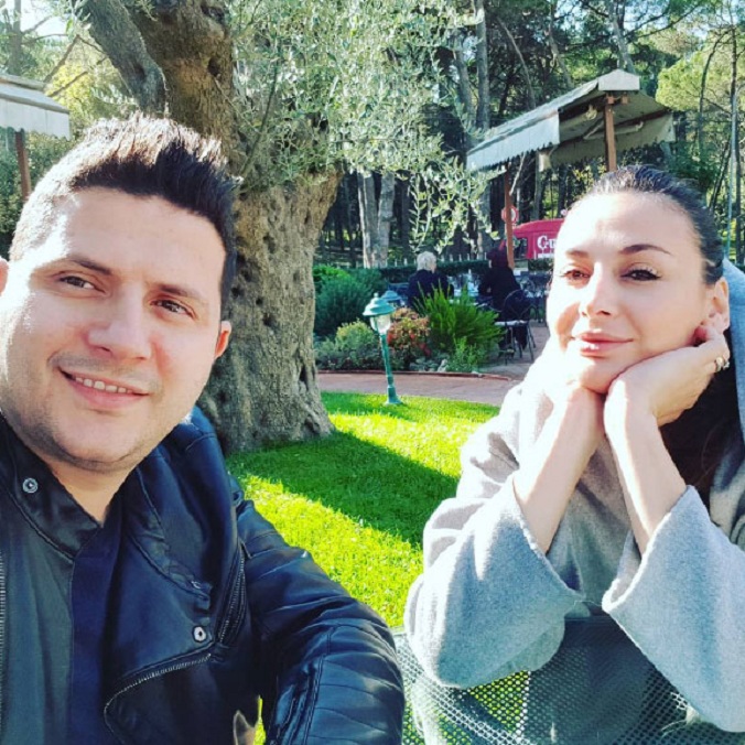 Ermali frikësoni Amin, ja si ia kthen ajo (VIDEO)