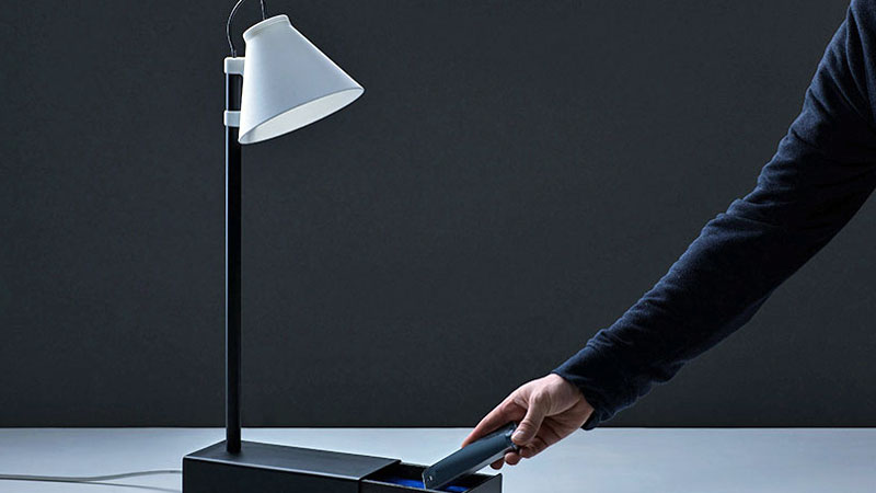 Abazhuri që të mban “peng” celularin