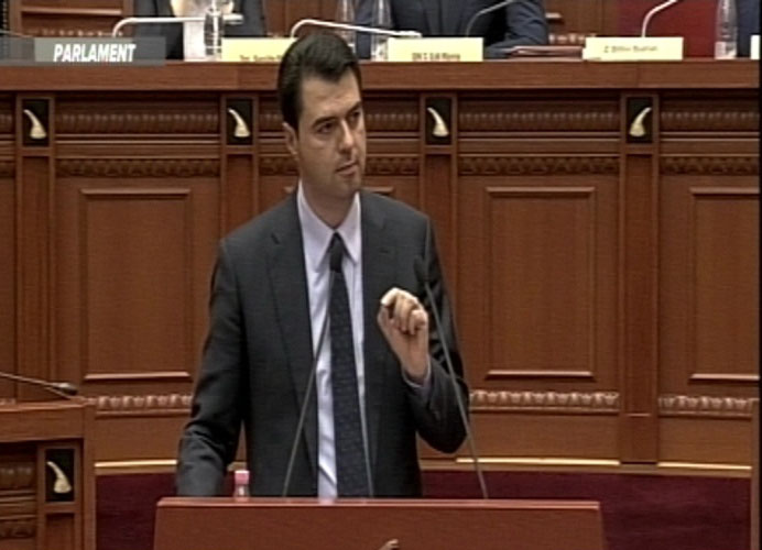 Basha i përgjigjet Ramës: Skema që përdore me Dakon në Durrës, e njëjtë kudo