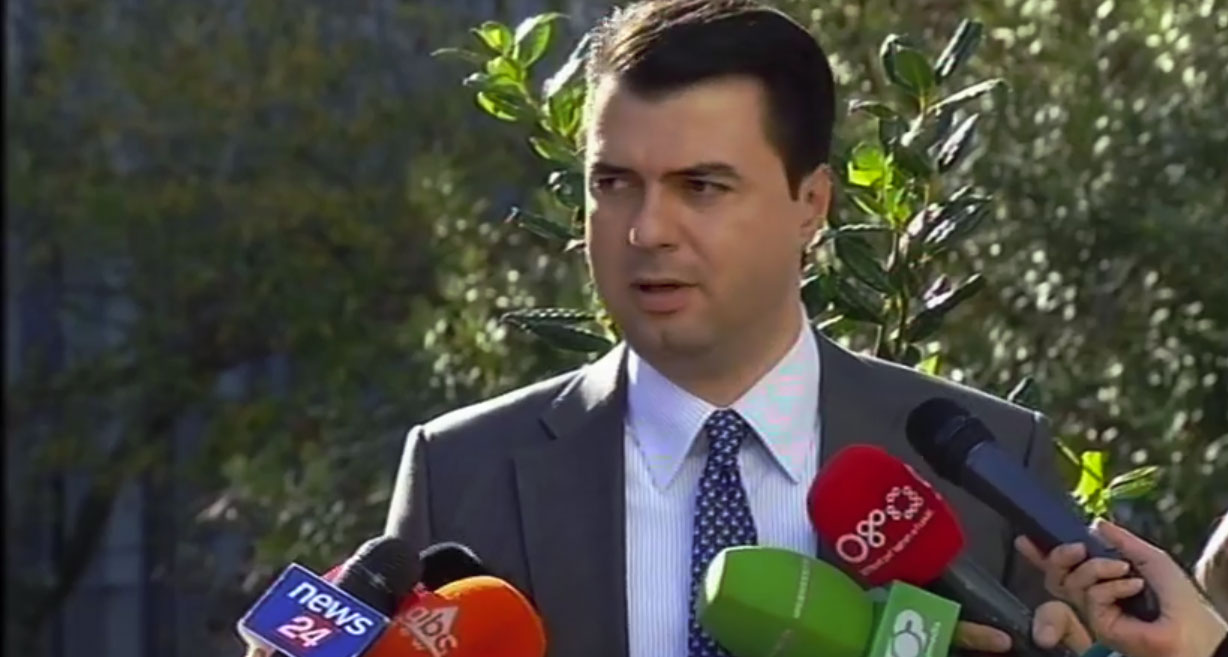 Basha: Rama dhe qeveria jane te zhytur dhe te kapur nga krimi