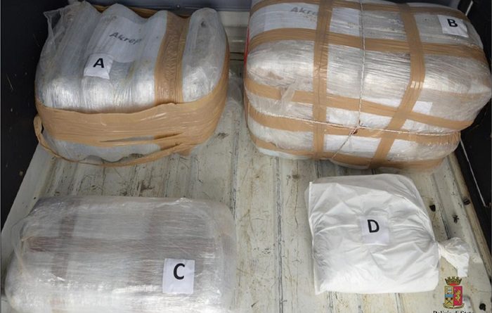 EMRAT/ Shkatërrohet organizata e drogës, kapen dy drejtuesit shqiptarë